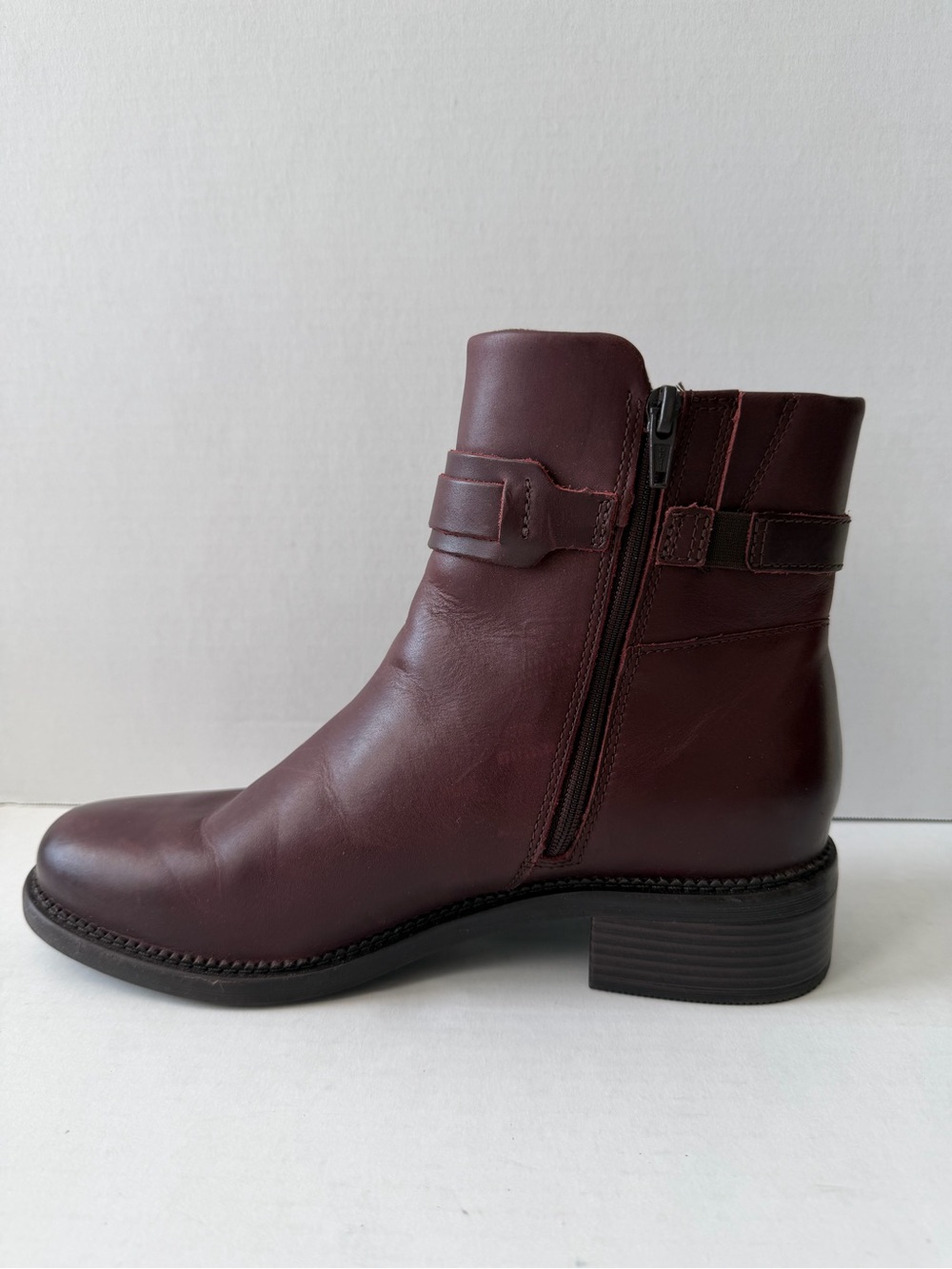 Clarks Women's Burgundy Leather Ankle Boot with Gold Buckle - Picture 2 of 7
